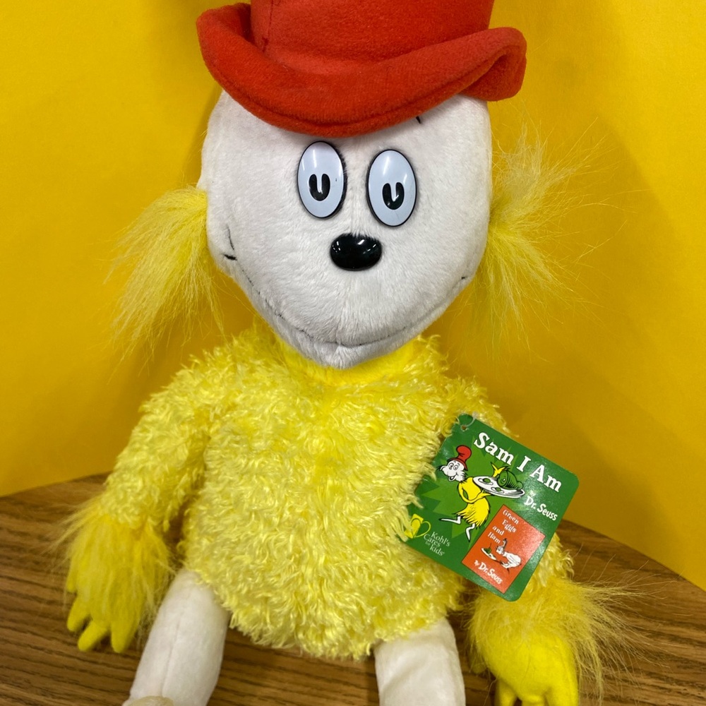 Funko POP! Dr. Seuss Sam I Am and Sam’s Friend Vinyl Figures and Sam I Am Plush - Picture 4 of 10